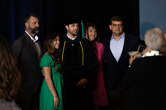 USA April 2023 Grad-411