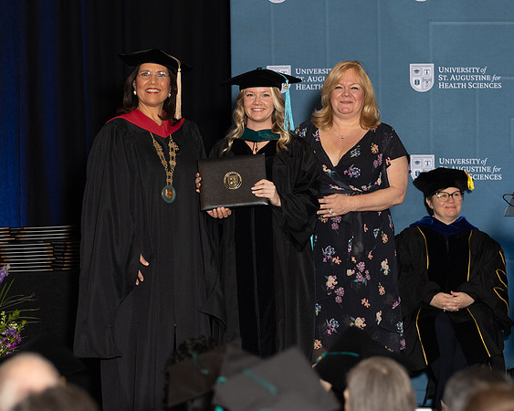 USA April 2023 Grad diploma-2185-2