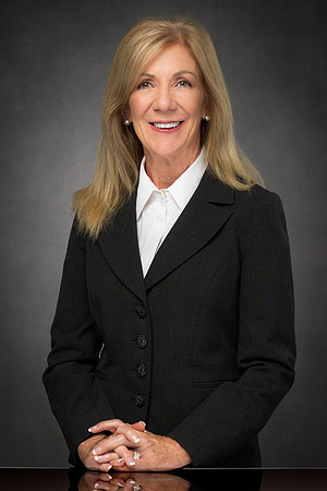 E. Chandler 2024 Headshot Full-1