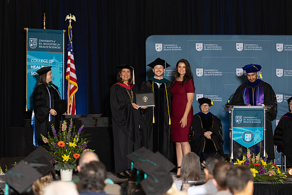 USA April 2023 Grad diploma-2258