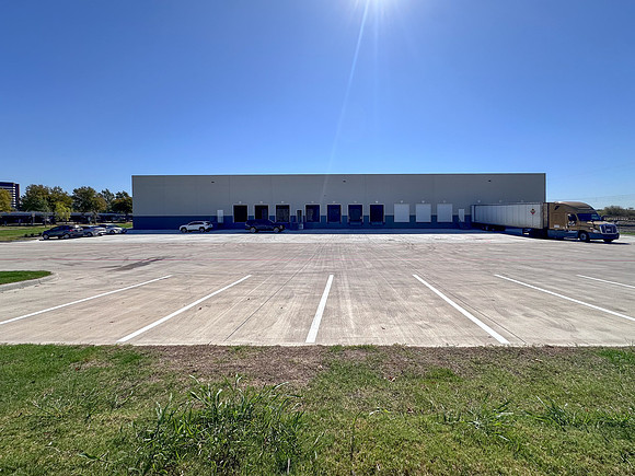Cresa 4400 Plaza Dr Irving-40