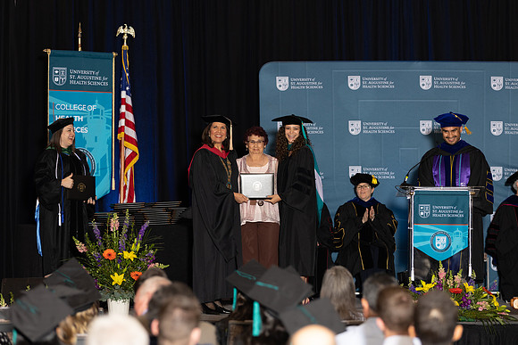 USA April 2023 Grad diploma-2246