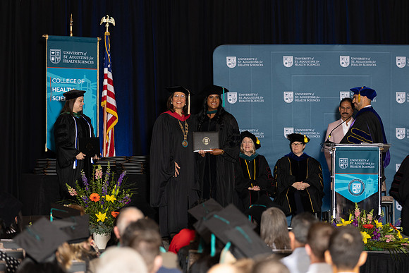 USA April 2023 Grad diploma-2180