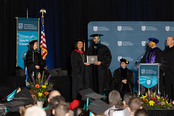 USA April 2023 Grad diploma-2221