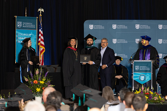 USA April 2023 Grad diploma-2242