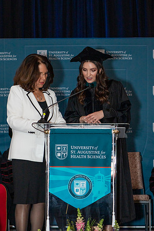 USA April 2023 Grad-30