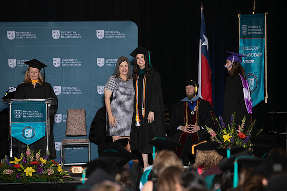 USA April 2023 Grad-350