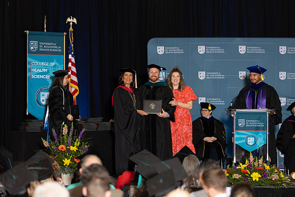 USA April 2023 Grad diploma-2204