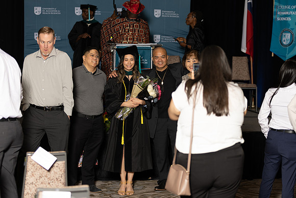 USA April 2023 Grad-407