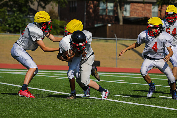 Cen-Ten Red White Game-8401