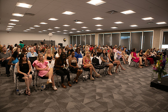 USA Aug. Pinning 2023-0038