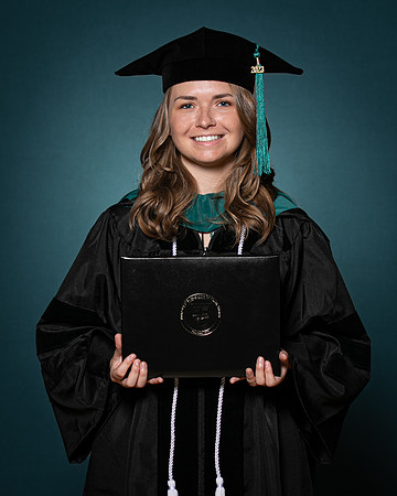 USA Aug 2023 Grad Portrait-0095