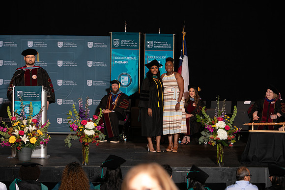 USA Aug. 2023 Grad-0191