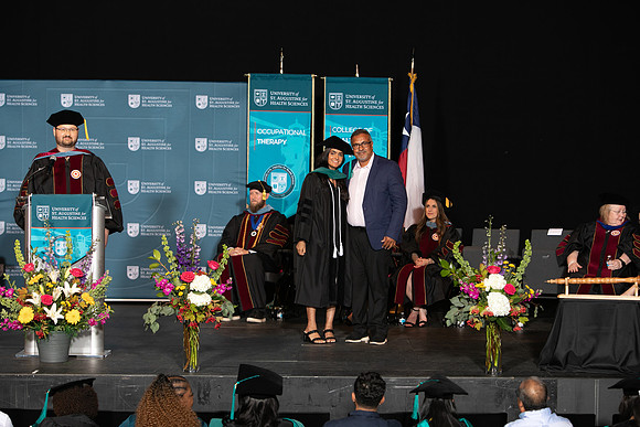 USA Aug. 2023 Grad-0193