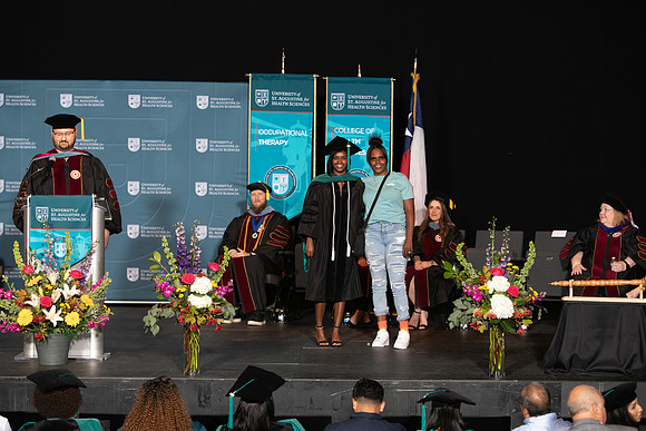 USA Aug. 2023 Grad-0201
