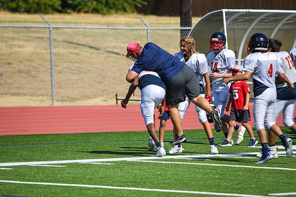 Cen-Ten Red White Game-8635