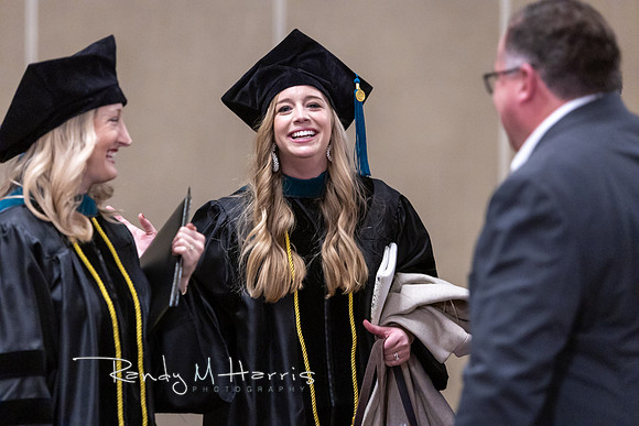 USA Dec 2022 Grad. Post-5286