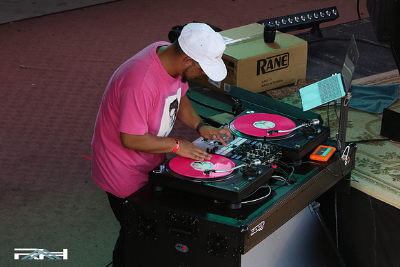 Lava Cantina Radio DJ Final (37 of 132)