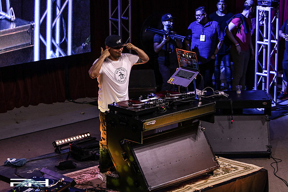 Lava Cantina Radio DJ Final (76 of 132)