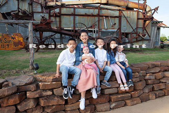 Shin Family- Extended Print--4
