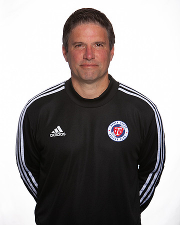 Coach (4 of 6)
