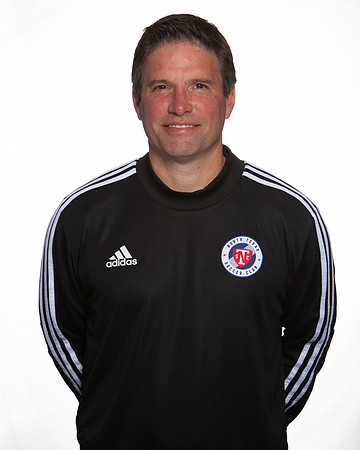 Coach (5 of 6)