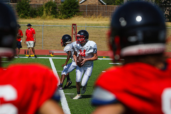 Cen-Ten Red White Game-8550