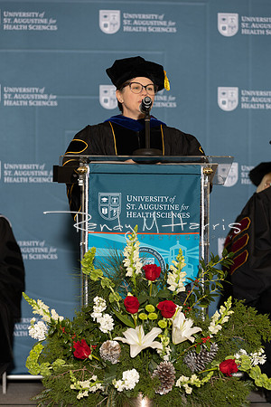 USA OT Grad 2023-1864