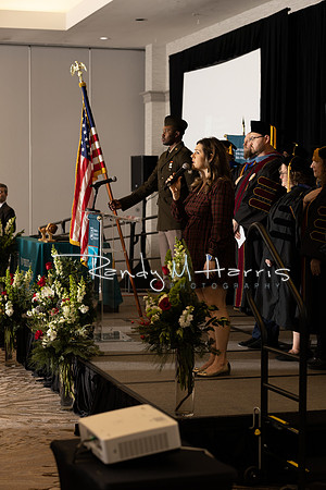 USA OT Grad 2023-1881