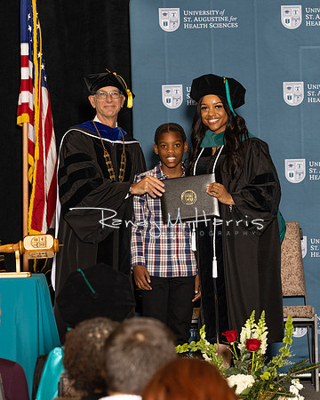 USA OT Grad 2023-1983