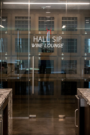 Hall Park Wine Room BG-0239