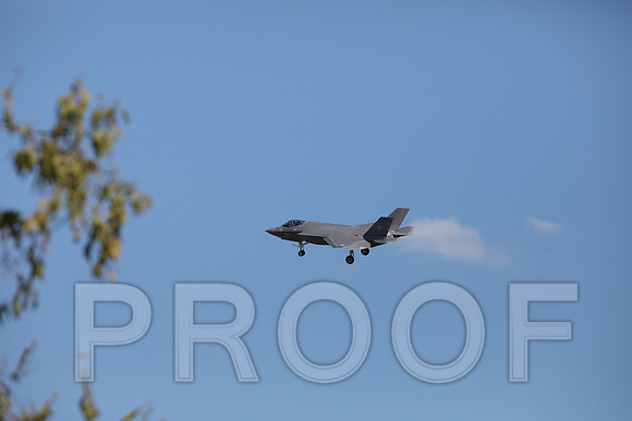 RMH F35-0427