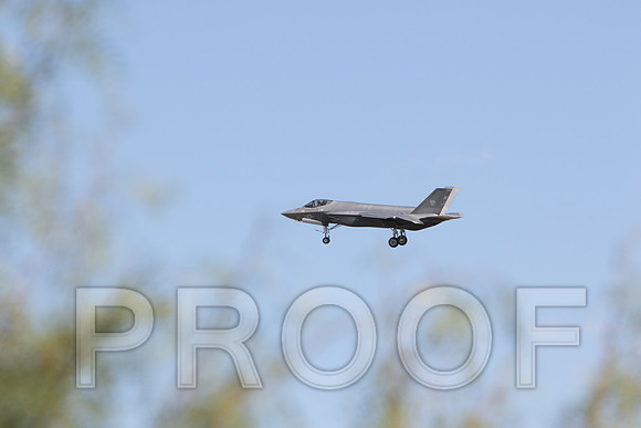 RMH F35-7272