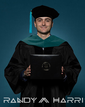 USA Grad April 2024 Portraits-9266