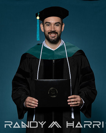 USA Grad April 2024 Portraits-9269