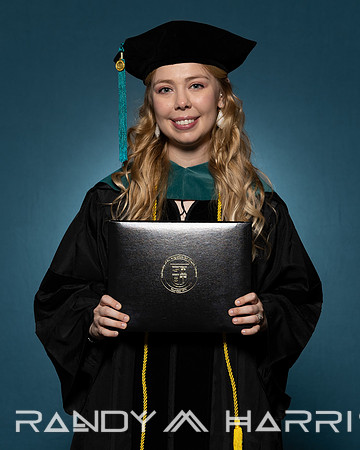 USA Grad April 2024 Portraits-9302