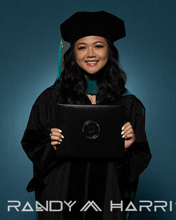 USA Grad April 2024 Portraits-9334