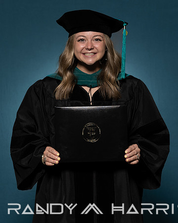 USA Grad April 2024 Portraits-9339