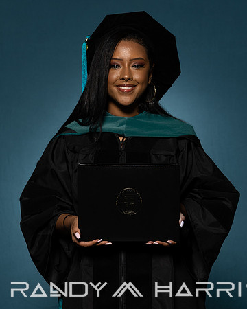 USA Grad April 2024 Portraits-9358