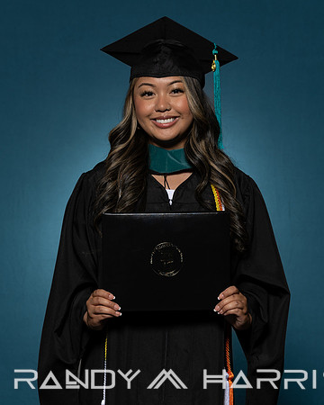 USA Grad April 2024 Portraits-9402