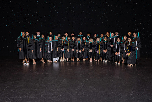 USA Grad April 2024 Group-9451