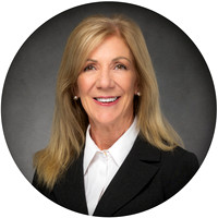 E. Chandler 2024 Headshot linkedIn-1