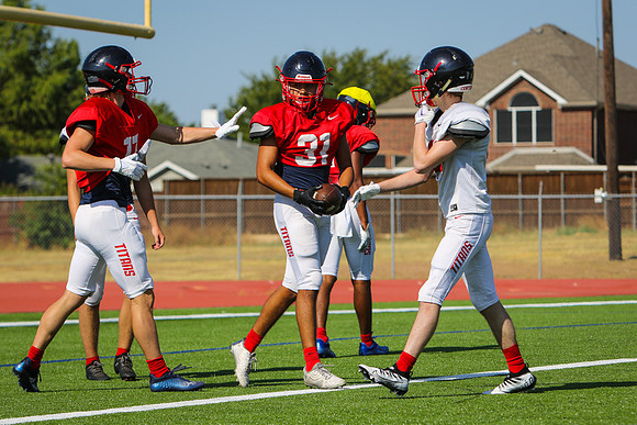 Cen-Ten Red White Game-8489