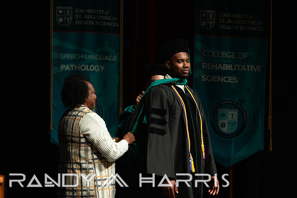 USA Dec 24 Grad Cer-Candid-6302