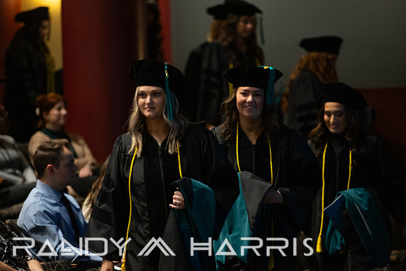 USA Dec 24 Grad Cer-Candid-9610