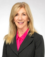 E. Chandler 2024 Headshot 4x5-2