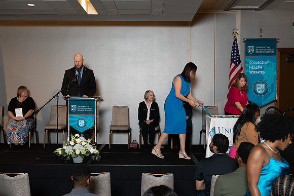 USA August 22  Pinning-9252