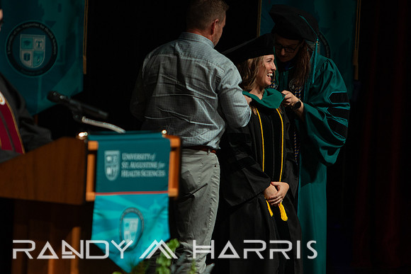 USA Dec 24 Grad Cer-Candid-6350