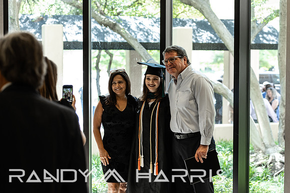 USA DTX Grad April 2025-R -529