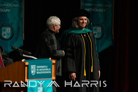 USA Dec 24 Grad Cer-Candid-6342